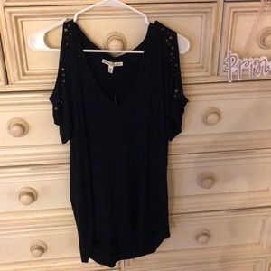 NWT Cold Shoulder Express Top
